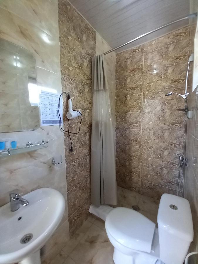 David Hotel Кутаиси Экстерьер фото