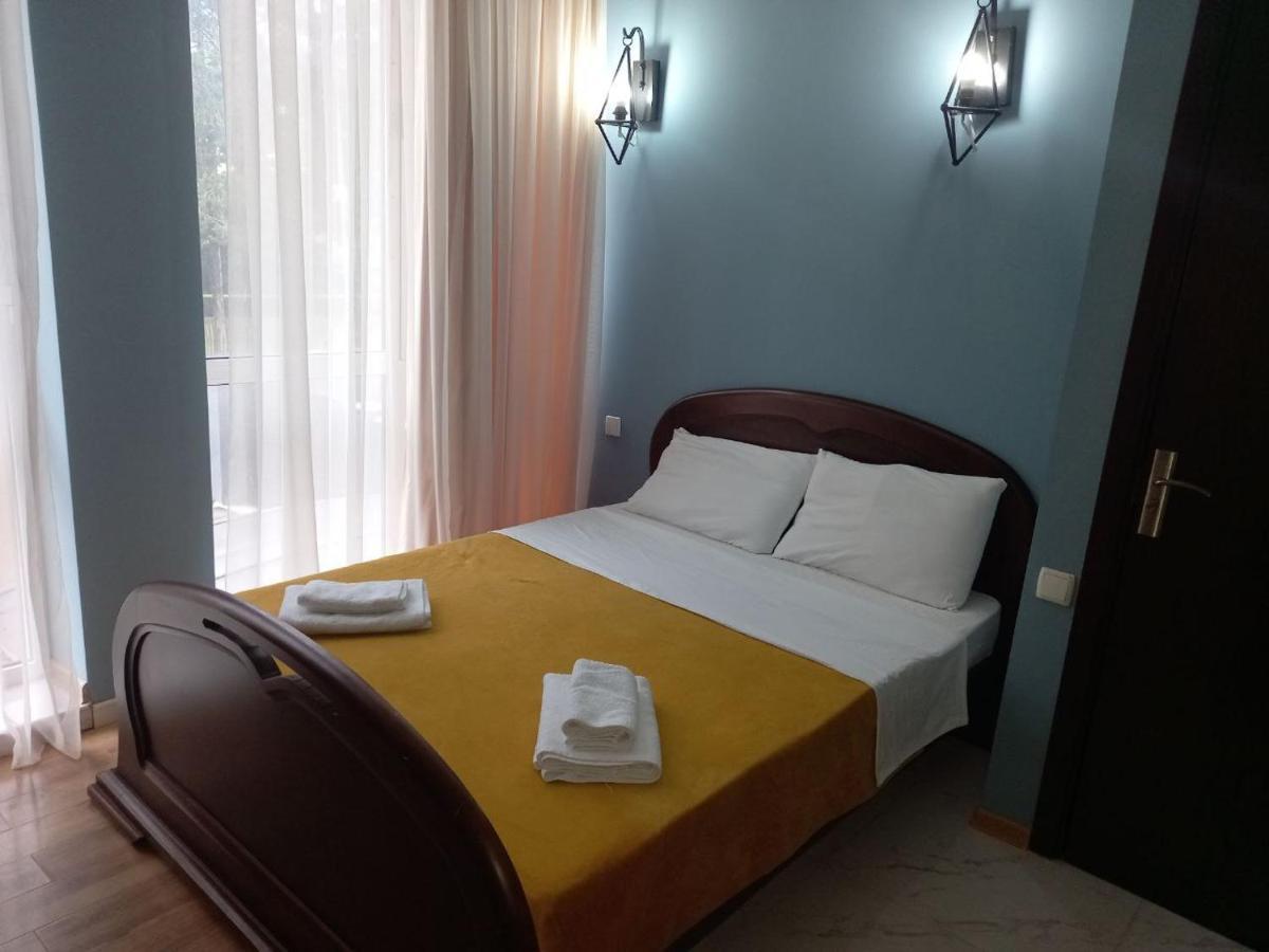 David Hotel Кутаиси Экстерьер фото